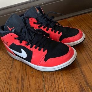 Nike Mid Infrared size 8.5